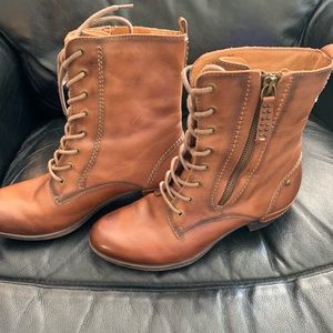 Pikolinos brown lace up boots size 6
